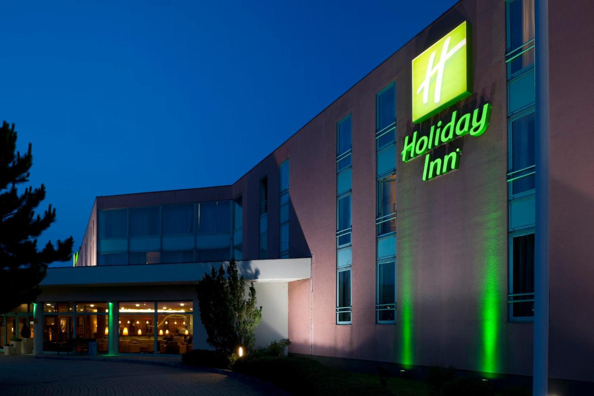 Holiday Inn Budapest-Budaoers By Ihg Esterno foto